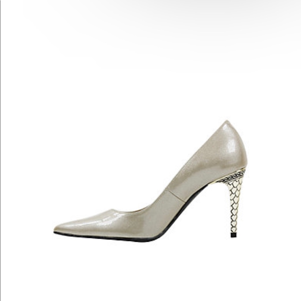 JRENEE tan heels